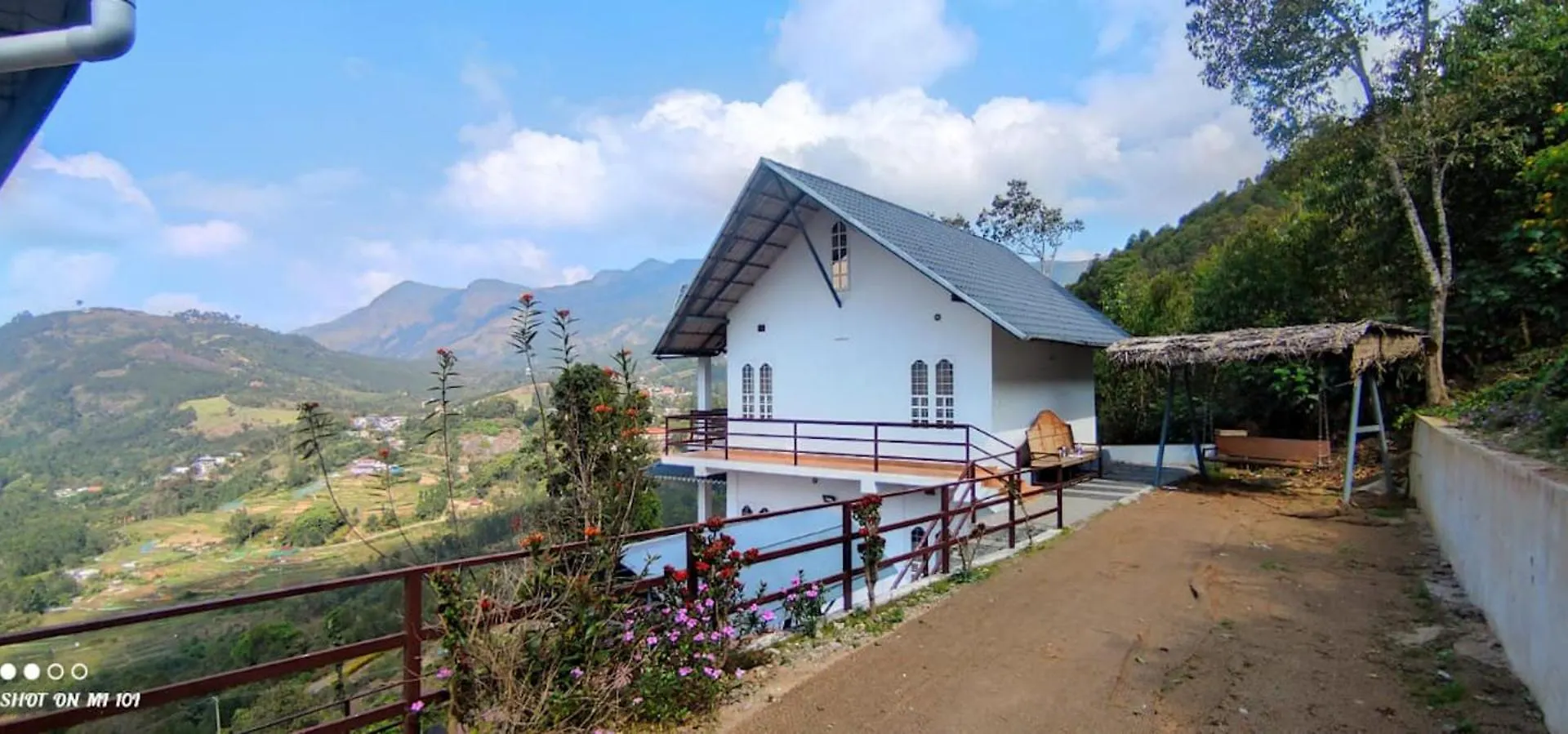 Double Family Cottage Kanthalloor 0*,  Indien